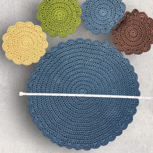 Placemat with matching Coaster